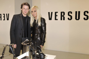 Donatella Versace photo #