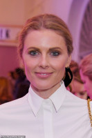 Donna Air photo #