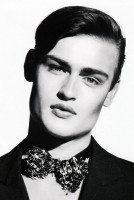 Douglas Booth photo #