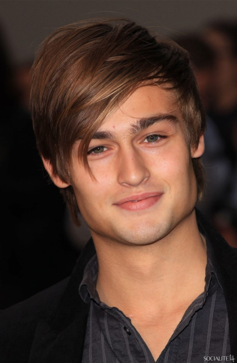 Douglas Booth: pic #505202