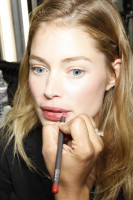 Doutzen Kroes photo #