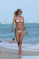 Doutzen Kroes photo #