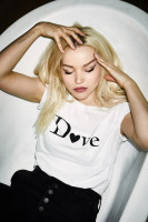 Dove Cameron photo #