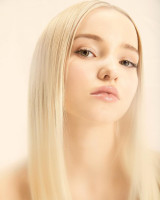 Dove Cameron photo #