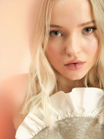 Dove Cameron photo #