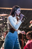 Dua Lipa photo #