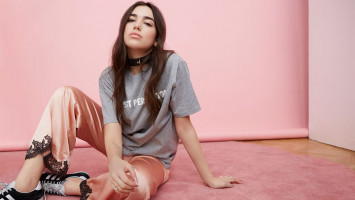 Dua Lipa photo #