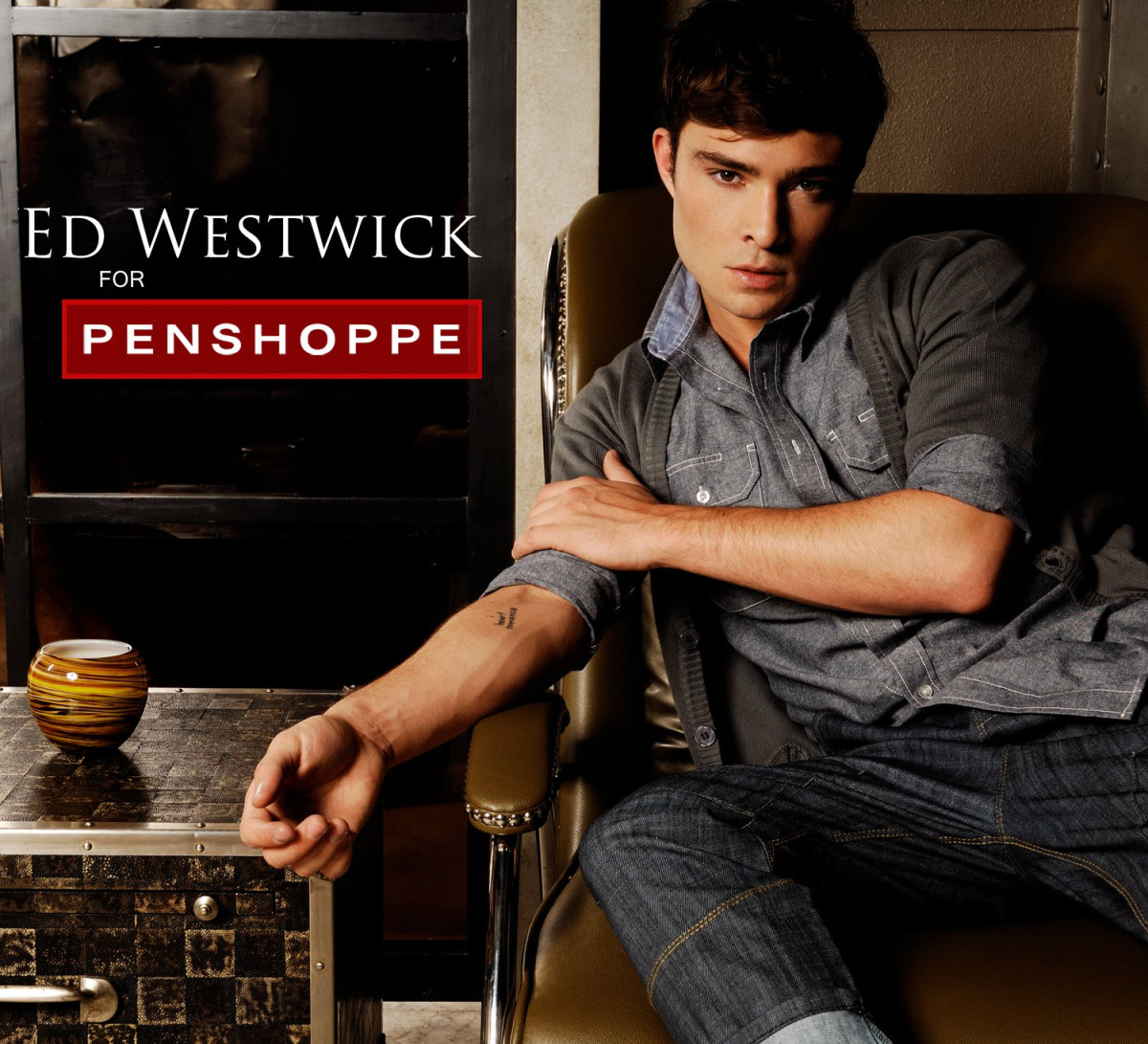 Ed Westwick: pic #447952