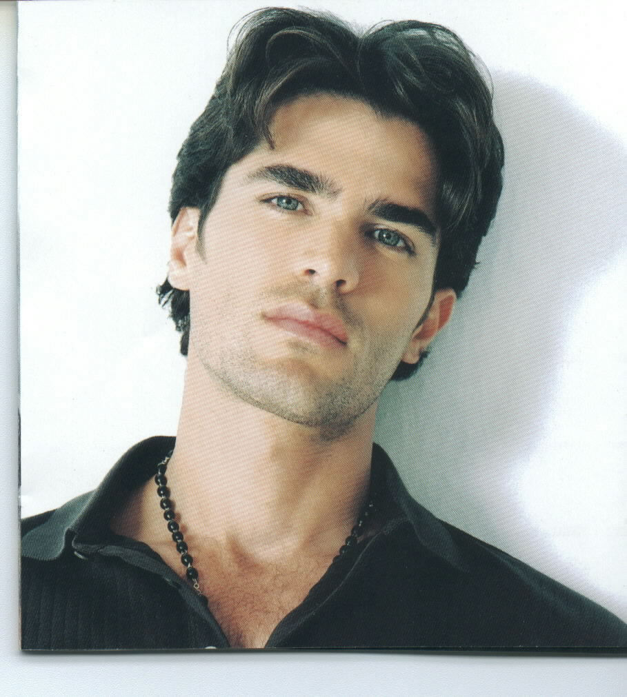 Eduardo Verastegui: pic #438323