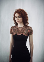 Eleanor Tomlinson photo #