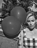 Elizabeth Banks photo #