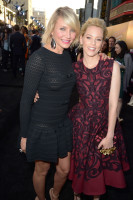Elizabeth Banks photo #