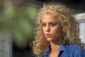 Elizabeth Berkley photo #