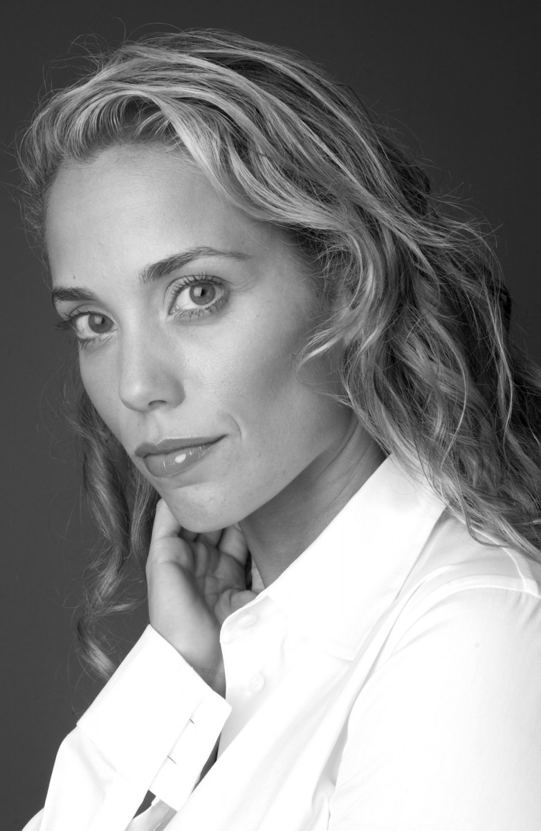 Elizabeth Berkley: pic #1139449