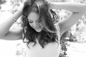 Elizabeth Gillies photo #