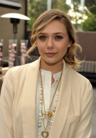 Elizabeth Olsen photo #