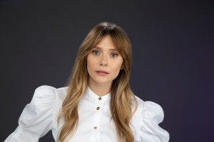 Elizabeth Olsen photo #