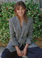Elizabeth Olsen photo #