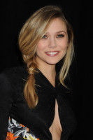 Elizabeth Olsen photo #