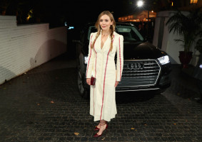 Elizabeth Olsen photo #