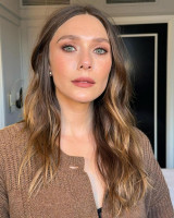 Elizabeth Olsen photo #