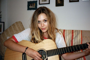 Elizabeth Olsen photo #