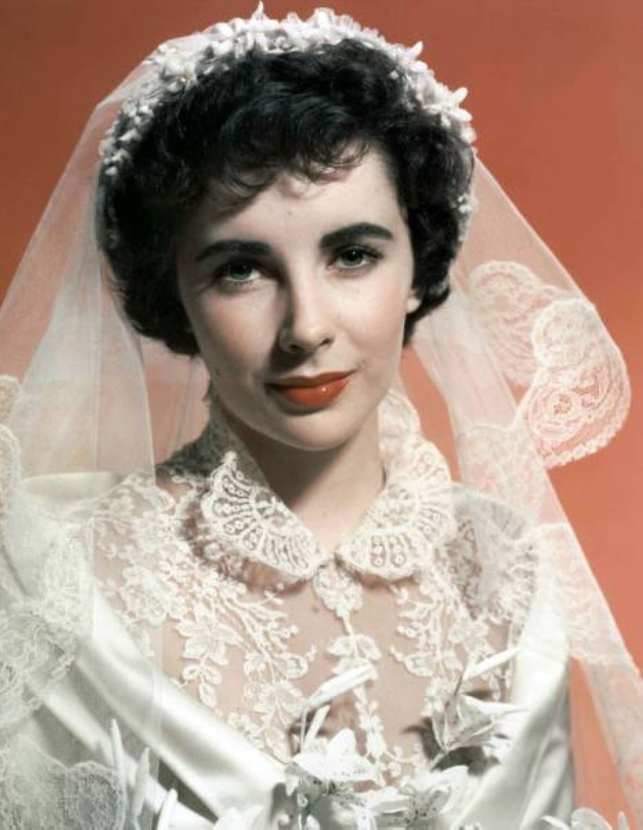 Elizabeth Taylor: pic #207805