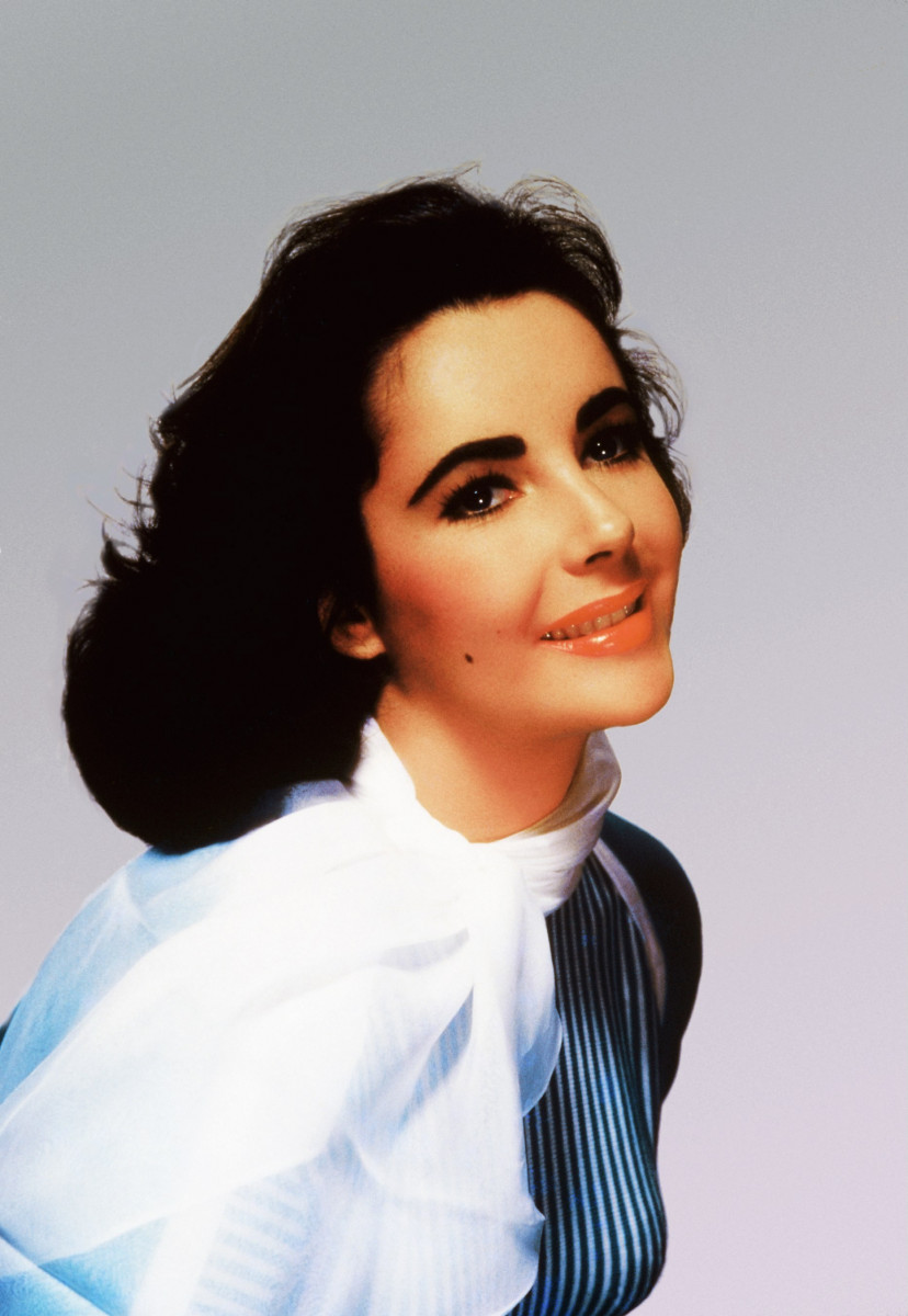 Elizabeth Taylor: pic #407222