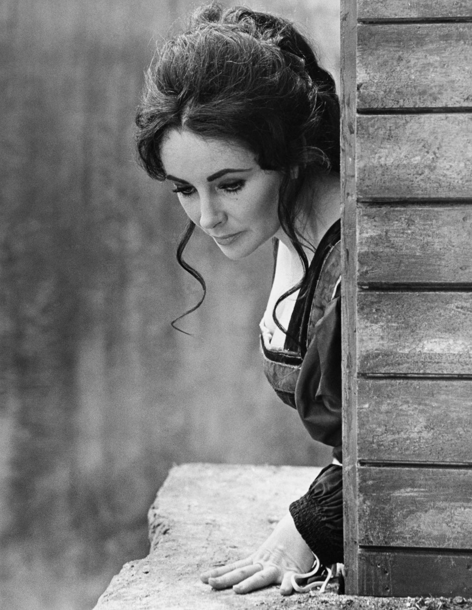 Elizabeth Taylor: pic #67657