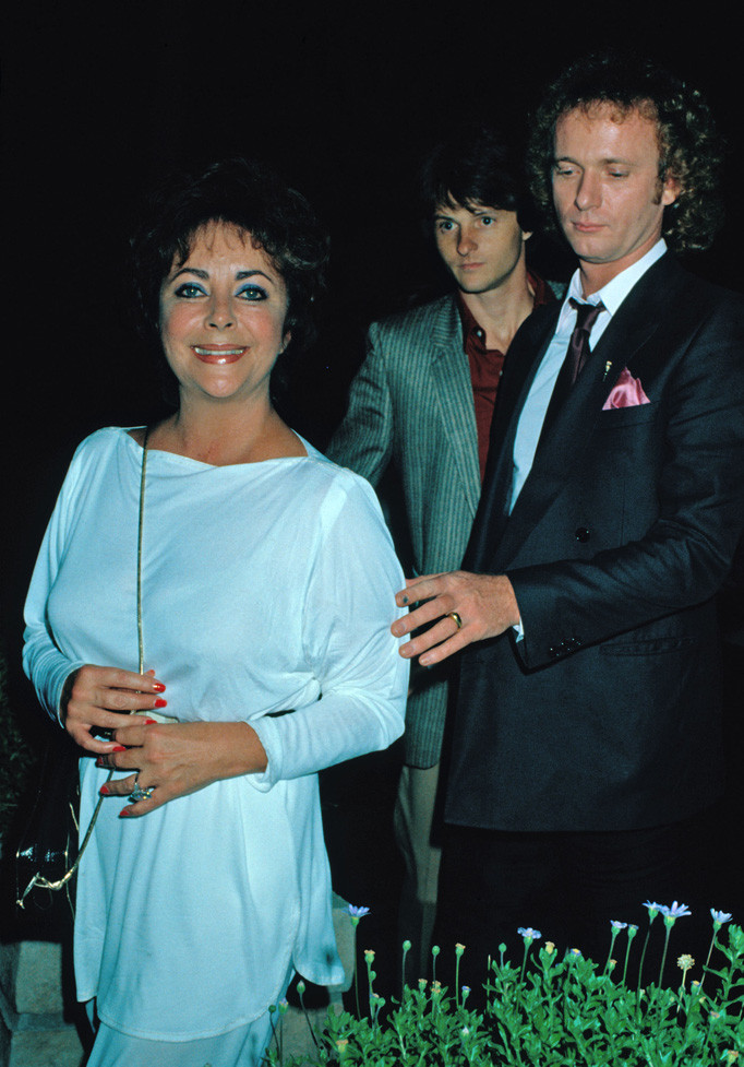 Elizabeth Taylor: pic #362515