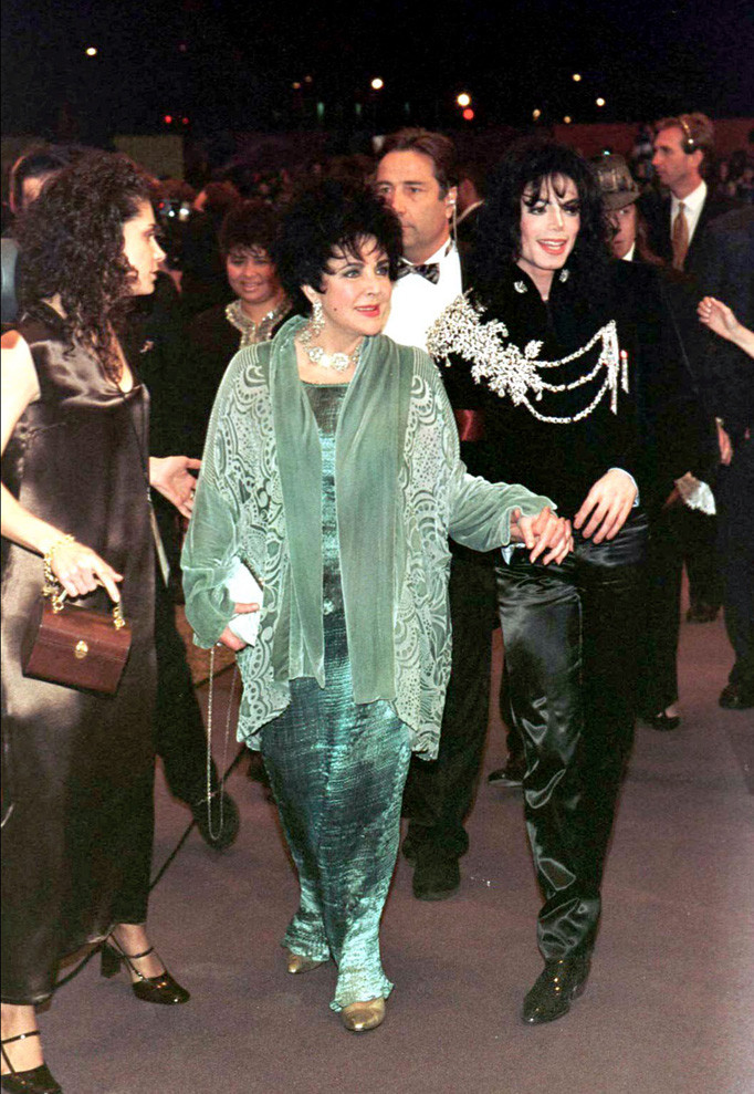 Elizabeth Taylor: pic #362519