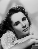 Elizabeth Taylor photo #