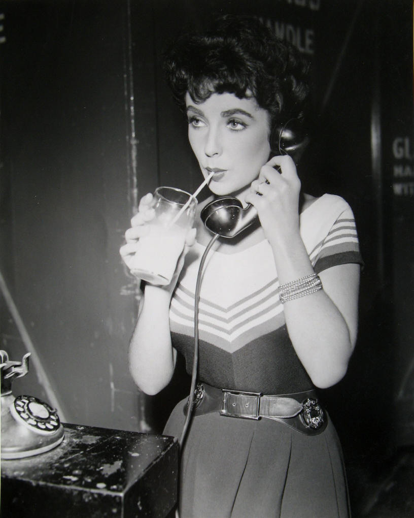 Elizabeth Taylor: pic #252924