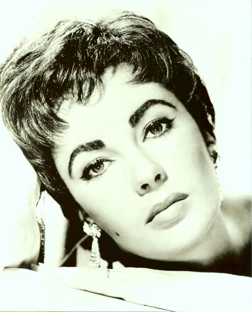 Elizabeth Taylor: pic #361450