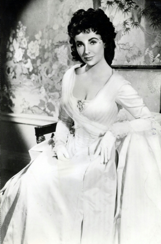 Elizabeth Taylor: pic #363811