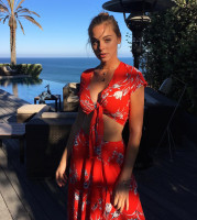 Elizabeth Turner photo #