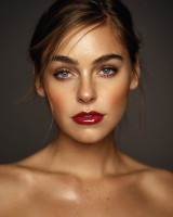 Elizabeth Turner photo #