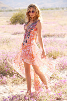 Elizabeth Turner photo #