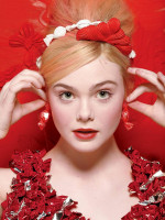 Elle Fanning photo #