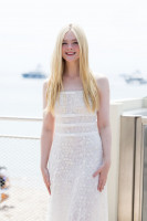 Elle Fanning photo #