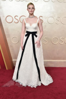 Elle Fanning photo #