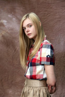 Elle Fanning photo #