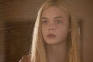 Elle Fanning photo #