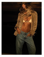 Elle Macpherson photo #