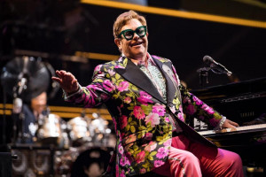 Elton John photo #