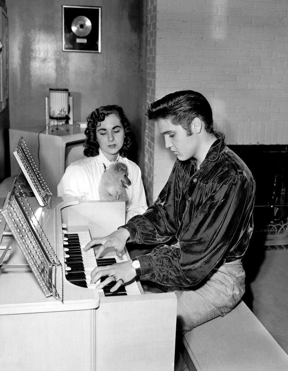 Elvis Presley: pic #64924