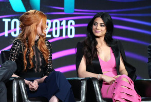 Emeraude Toubia photo #