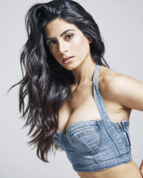 Emeraude Toubia photo #