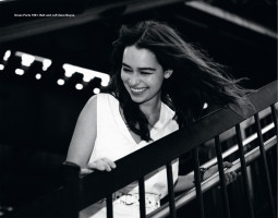 Emilia Clarke photo #