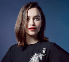 Emilia Clarke photo #